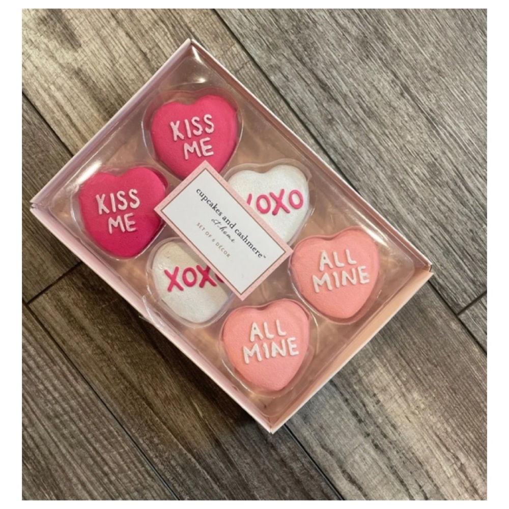 NEW Cupcakes and Cashmere Candy Hearts Macaroons